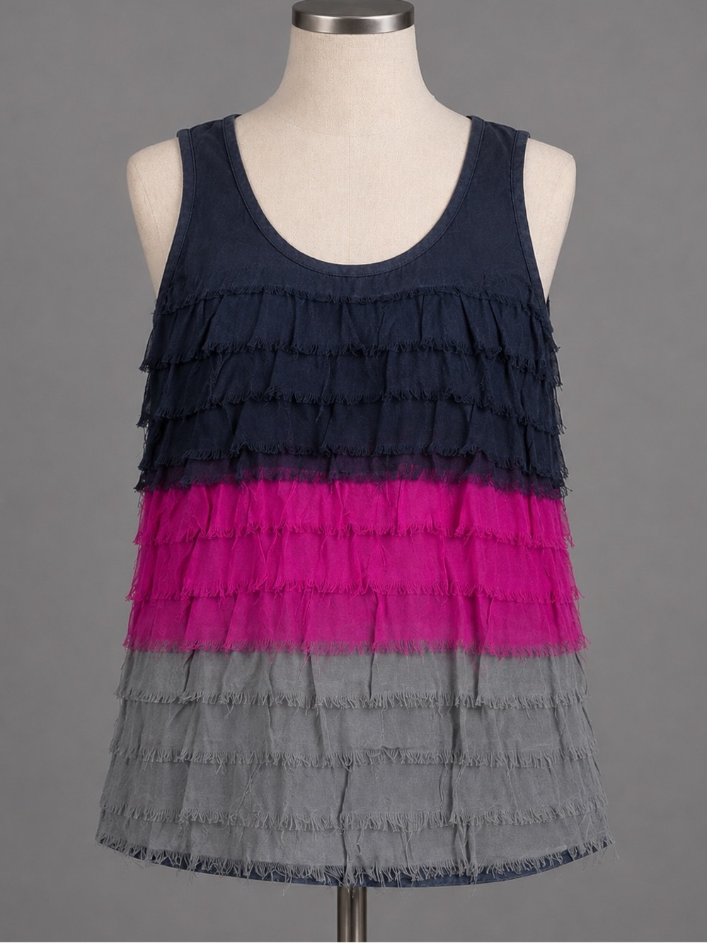 Runway Fray Ruffle Accent Dressy Shirt Tank Top S
